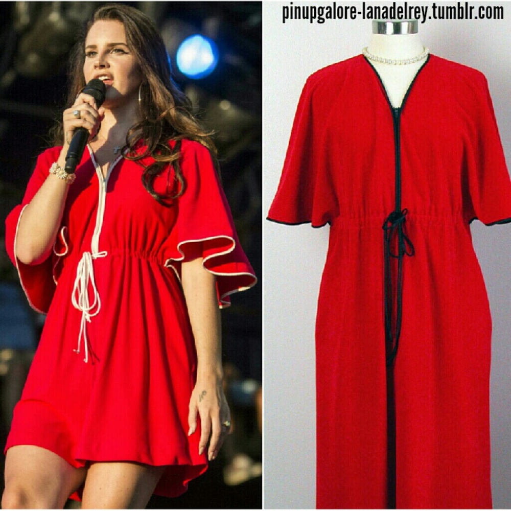 Lana Del Rey vintage dress